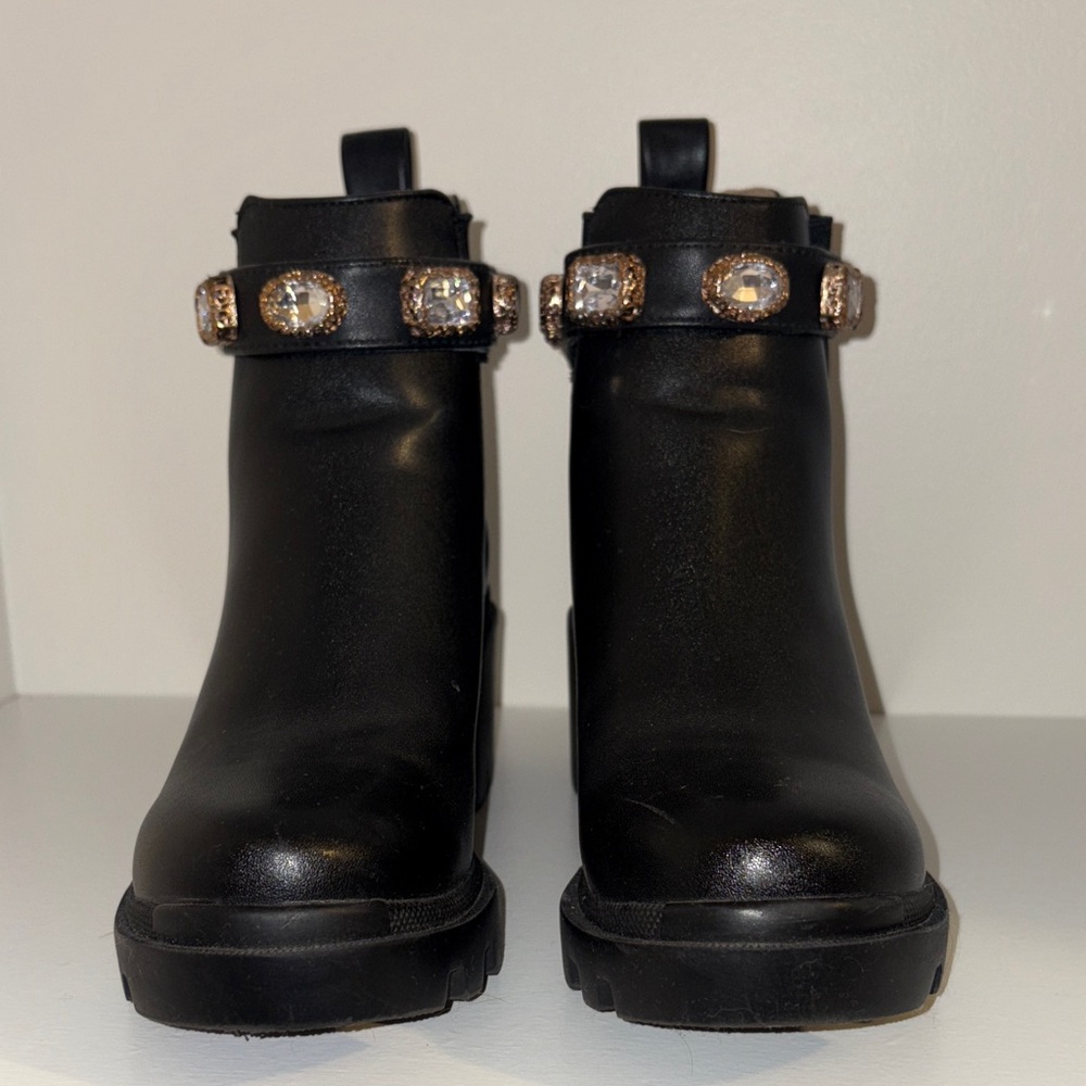 Steve Madden Black Embellished Ankle Boots size 6.5